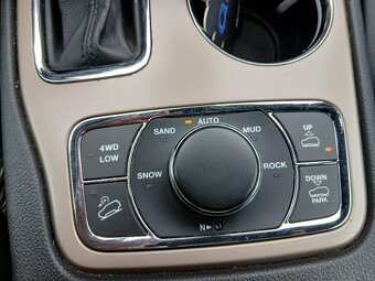 Jeep Grand Cherokee, 3.0 CRDI, Summit, odpočet DPH - 17