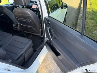 VW Touran United 2.0TDi dsg 110kw m.ř.2021 full LED tažné - 17