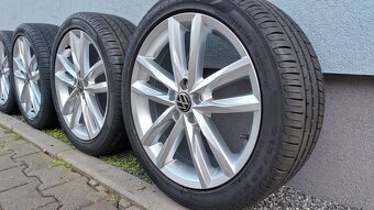 Alu kola 5x100 r17 originál vw polo letní pneu - - 17