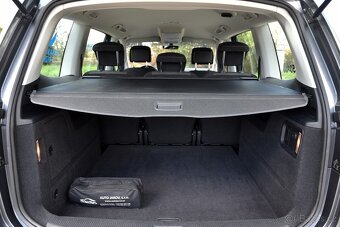 Volkswagen Sharan 2.0 TDi,KLIMA,VÝHŘEV,TEMP,TZ,2xSADA KOL,ČR - 17