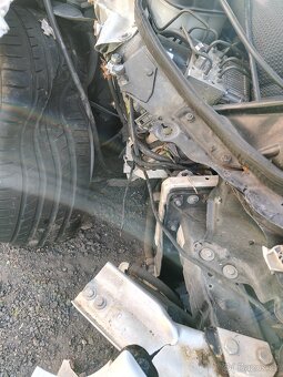 Mercedes SL 550 AMG - 17