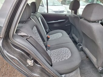 Škoda Fabia 1.4i 16V 59KW Kombi Klima - 17