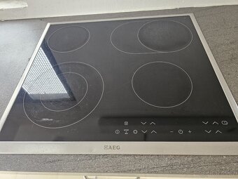 Kompletní kuchyně DanKuchen vč. spotřebičů - 17