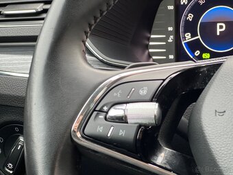 ŠKODA SUPERB III FACE 2.0 TDI 110KW MATRIX VENTILACE VIRTUAL - 17