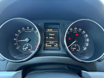 Škoda Yeti 2.0 TDi 103kW 4x4 / Tažné zařízení - 17