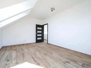 Prodej novostavby rodinného domu, 5+kk, 906 m2, Záměl - 17