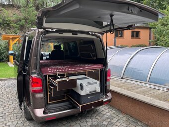 VW Multivan T5 2.0TDI 103 kw - 17