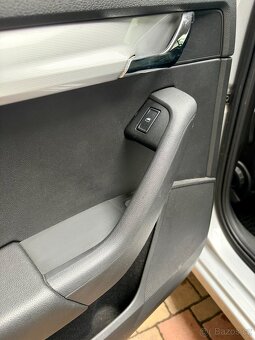 Škoda octavia 3 Combi 1.6tdi výbava elegance + - 17