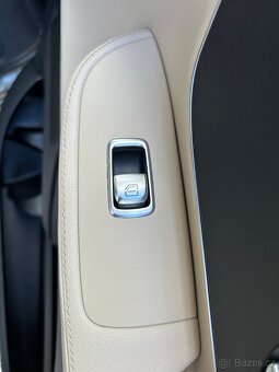 Mercedes Benz V-Class 250d - 17