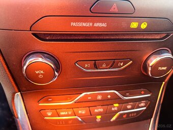 Ford Galaxy 2019 Titanium 7mist - 17