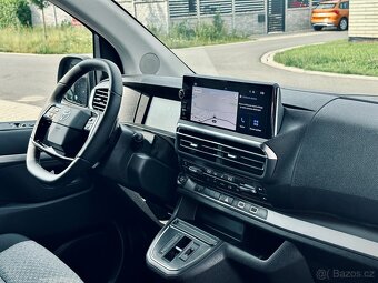 Pronájem vozu Toyota Proace Verso L2, 8 míst, automat - 17