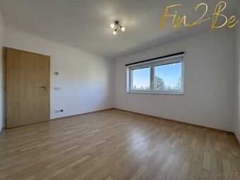 Pronajmu krásný mezonet 4kk v RD s garáží a zahradou - Běcho - 17
