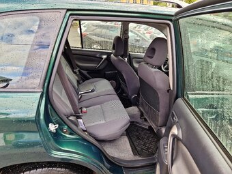TOYOTA Rav4, 2.0 D-4D, pohon 4x4, AUTOMAT, plný servis - 17