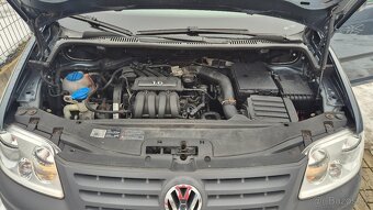 Caddy 1.6 mpi  7 míst - 17