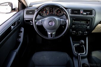 Volkswagen Jetta 1.6 TDi / 77 kW / - 17