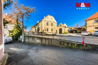 Pronájem zemědělské usedlosti, 10270 m², Dobrovíz - 17