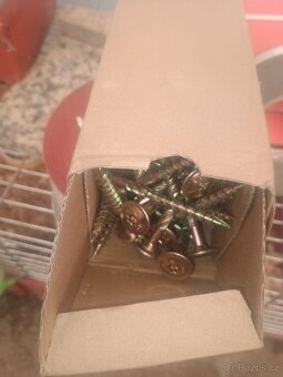 Prodám různý spojovací materiál - 17
