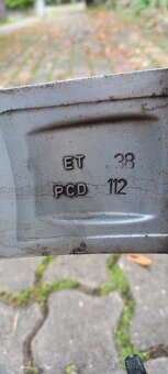 Alu kola 5x112 R17 et 35 obutí pěkně zimní - 17