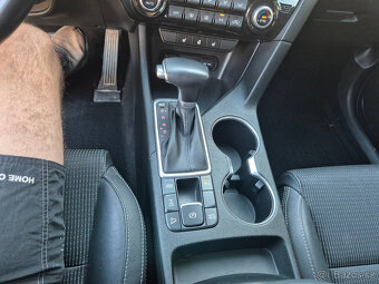 Kia Sportage 1.6 T-GDi Platinum 4x4, automat - 17