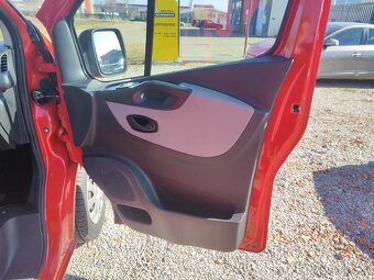 Renault Trafic 1.6 dCi 66 kW – Spolehlivý pracant za skvělou - 17
