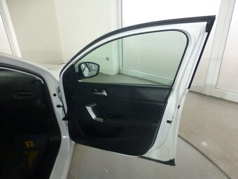 Peugeot 308 1,6HDI NAVIGACE ALU FULL LED - 17