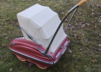 Starožitný kočárek ROYAL EKA - 17