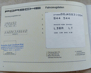 Porsche 968 kabriolet výborný stav - 17