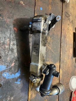 Motor 320D 110kw M47D20 Díly - 17