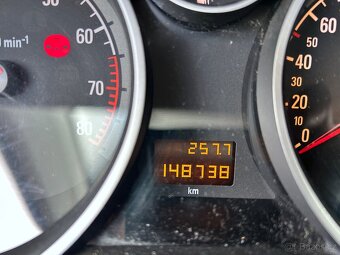 Opel Astra H combi 1,6 16V, 2010 - 17