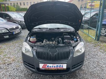 Škoda Fabia 1.2 i Klima, 8xPneu, ESP - 17