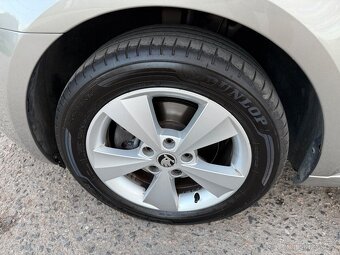 Octavia combi 3 1.4 tsi 103 kw elegance krásný stav - 17