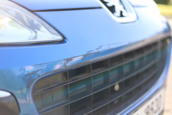 Peugeot 407 SW 2.2i - 17