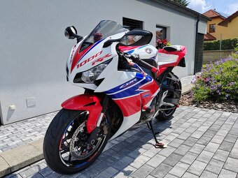 Honda cbr 1000 rr Fireblade - 17