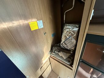 Obytné auto - Roller Team Granduca, 2012, 3.0 jtd, solár - 17