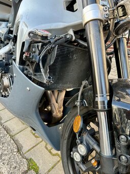 Yamaha xsr 900 gp - 17