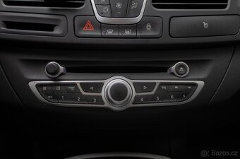 Renault Laguna Grandtour Grand 2.0 dCi 4control - 17