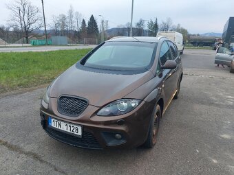 Seat Altea Freetrack xl, 2.0TDi 125kw bmn, manual - 17