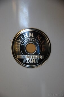 Bicí sadu TAMA Rhythm Mate White s mnoha lepšími doplňky - 17