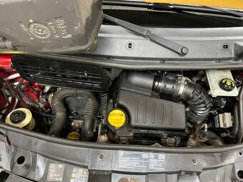 Renault Trafic, 2.0 dCi PASSSENGER LONG ČR TZ TEMPOMAT KLIMA - 17