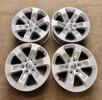 6x139.7 R18 ORIGINÁL Alu Dodge RAM 1500 + senzor - TOP - 17