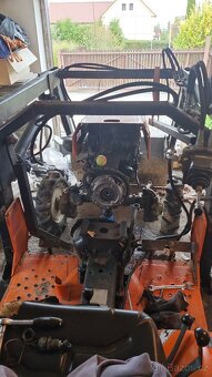Malotraktor Kubota B1502 15koní s nakladačem - 17
