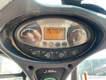 Smykový nakladač Bobcat S530 - 17