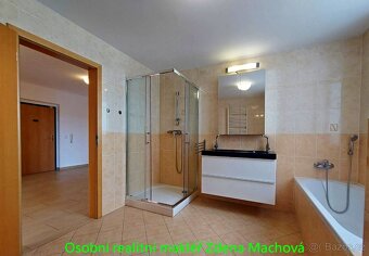 Pronájem velkého bytu s velkou terasou 2x parkovací stání - 17