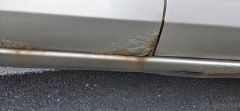 Mazda 3 1.6 rok 2004 - 17