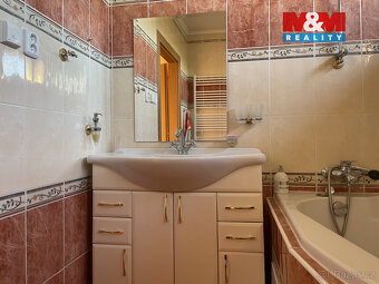 Prodej rodinného domu, Sobětuchy - 17