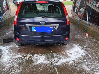 Ford fiesta - 17