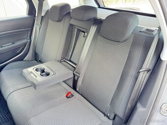 Peugeot 308 SW 1.6HDI 88KW, rv.:2018, PERFEKTNÍ STAV - 17