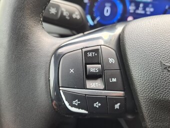 FORD KUGA  1,5 TDCi  88 KW TITANIUM  EcoBlue DPH AUTOMAT - 17