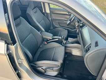 ► ŠKODA FABIA 1.2TSI 81KW 6RS PANORAMA-LED-KAMERA-TAŽNÉ - 17