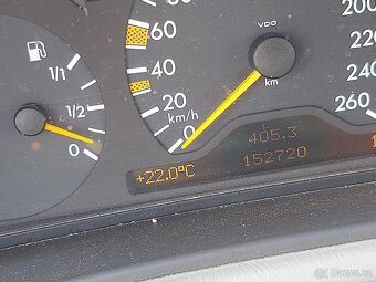 Mercedes-Benz CLK 320i - 17